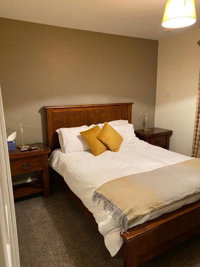 The Strand Guest House Фалкара Екстериор снимка